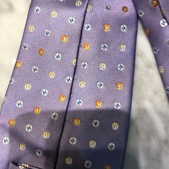 Tie - Picture 4 of 4